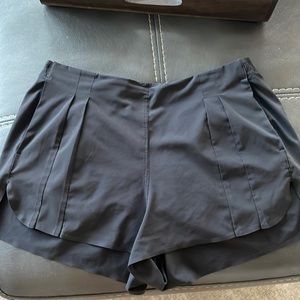 Black shorts size 6 Lululemon soft athletic cloth